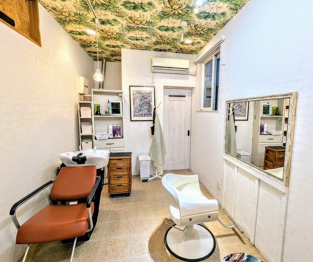 Hair Okuxy Salonの様子